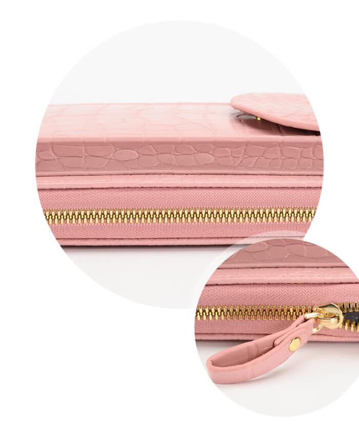 Pochette à bandoulière effet crocodile