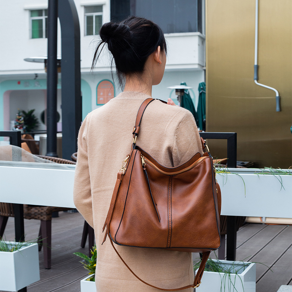 KOLANA | Sac à bandoulière en cuir végétalien