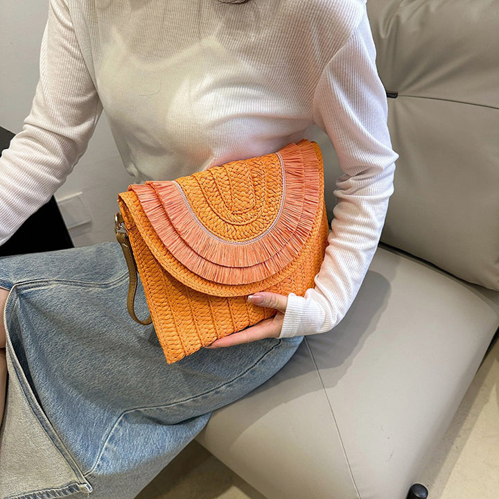 Pochette Bohème en Paille Tressée